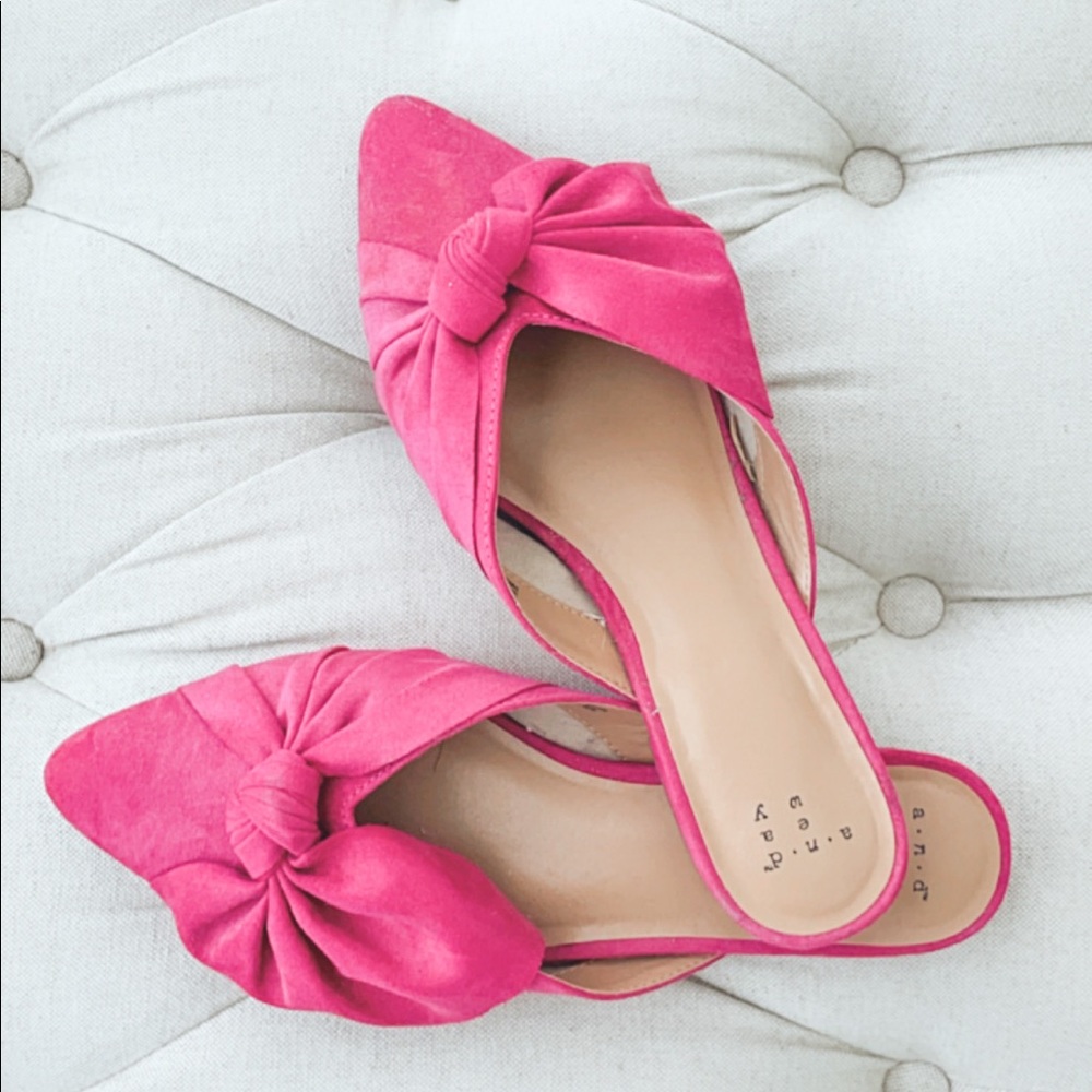 Bow Mules